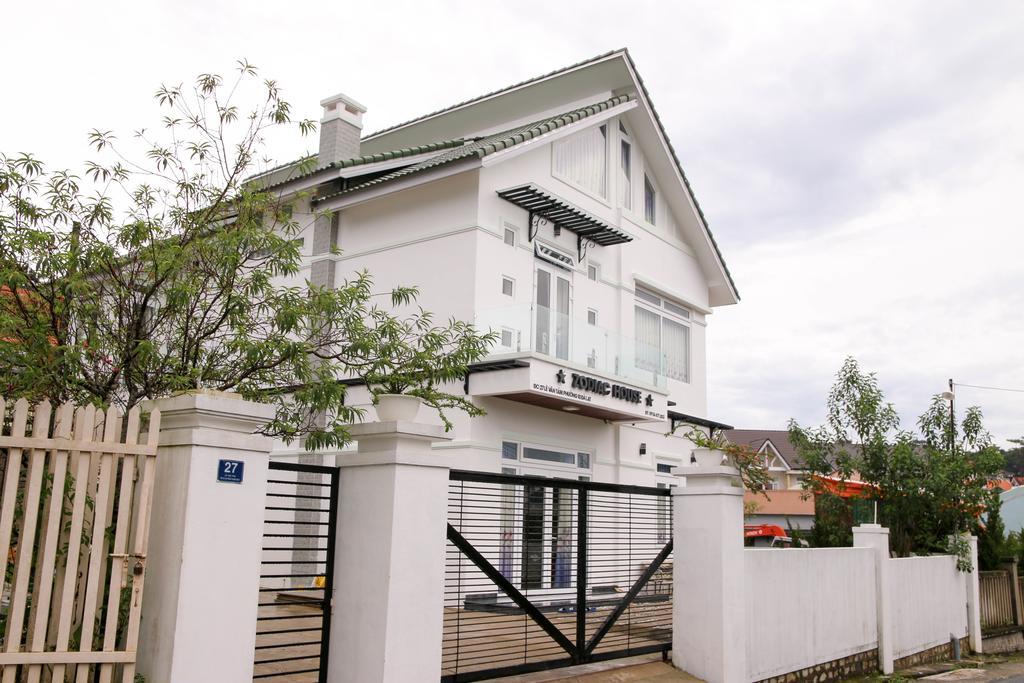 Zodiac House Hotel Dalat Bagian luar foto